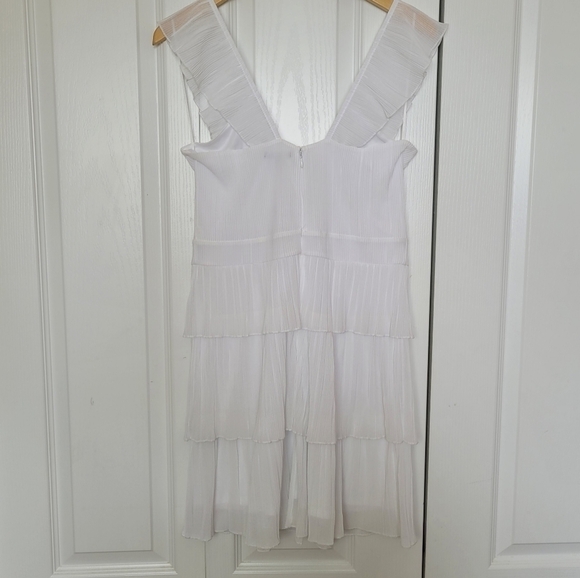 EXPRESS white Tiered Dress - Picture 14 of 15